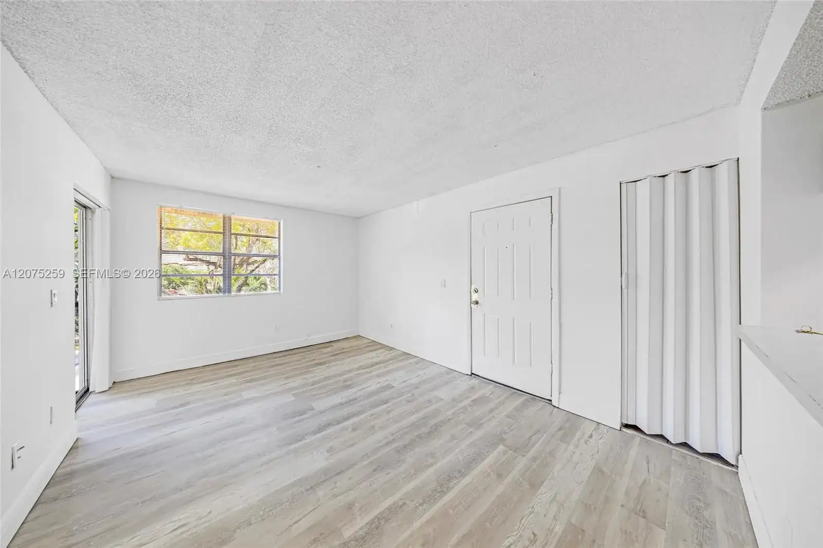 1237 SW 46th Ave # 806, Pompano Beach FL 33069 photo 3