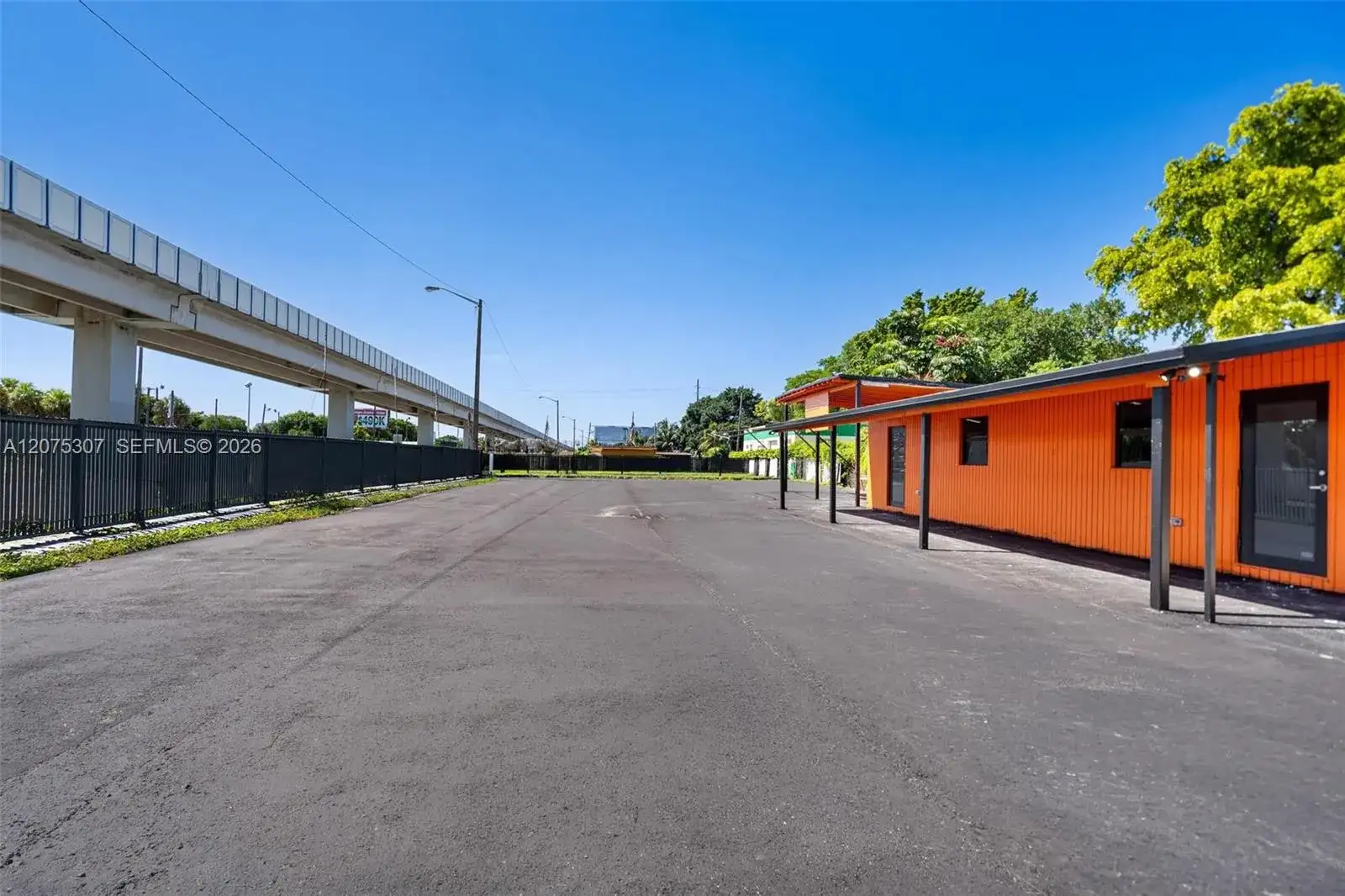 5960 NW 27th Ave, Miami FL 33142 photo 3