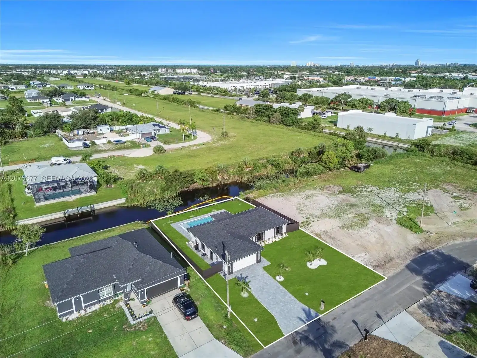 1111 NE 19th ave, Cape Coral FL 33909 photo 4