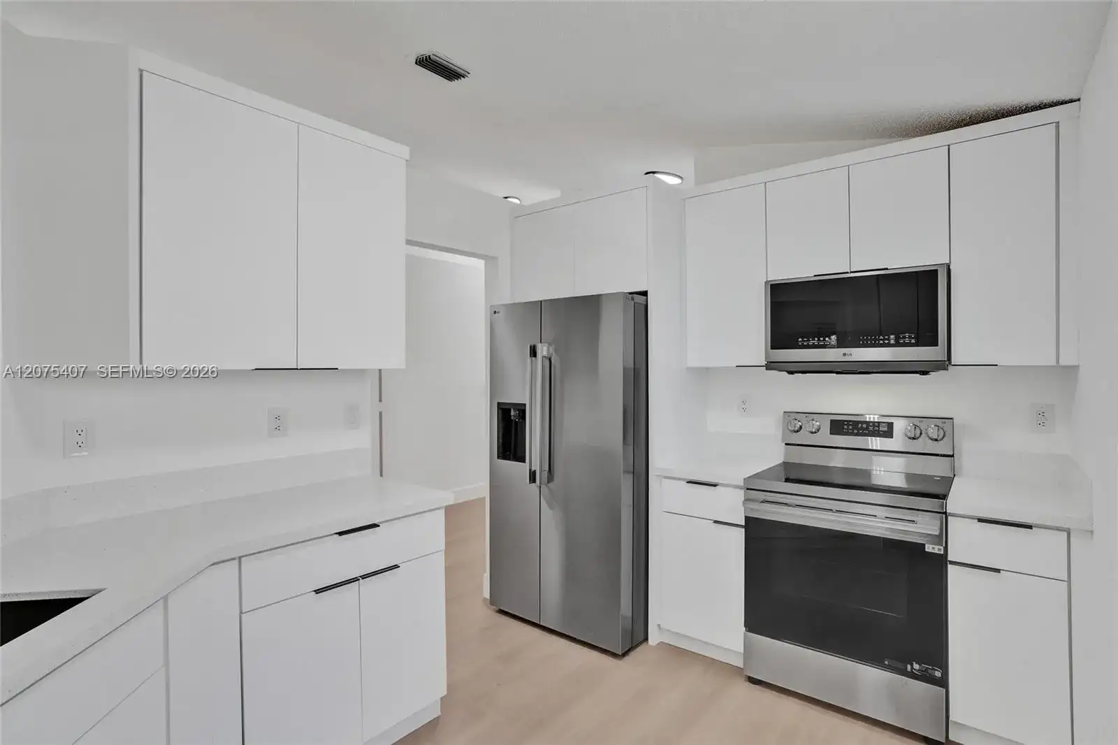 4114 Sapphire St, Weston FL 33331 photo 3