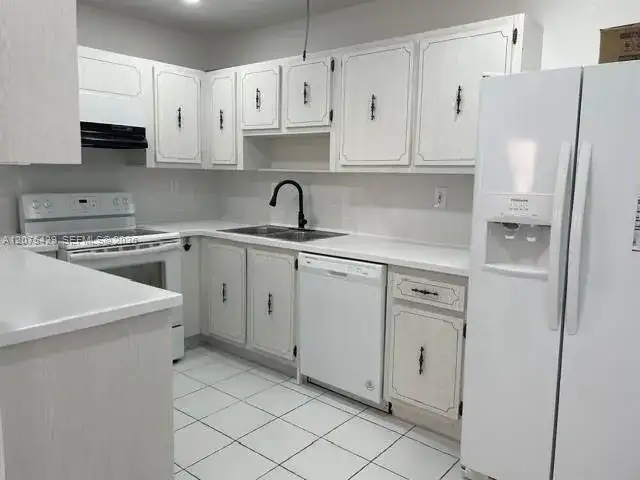 13721 SW 84th St # G, Miami FL 33183 photo 5