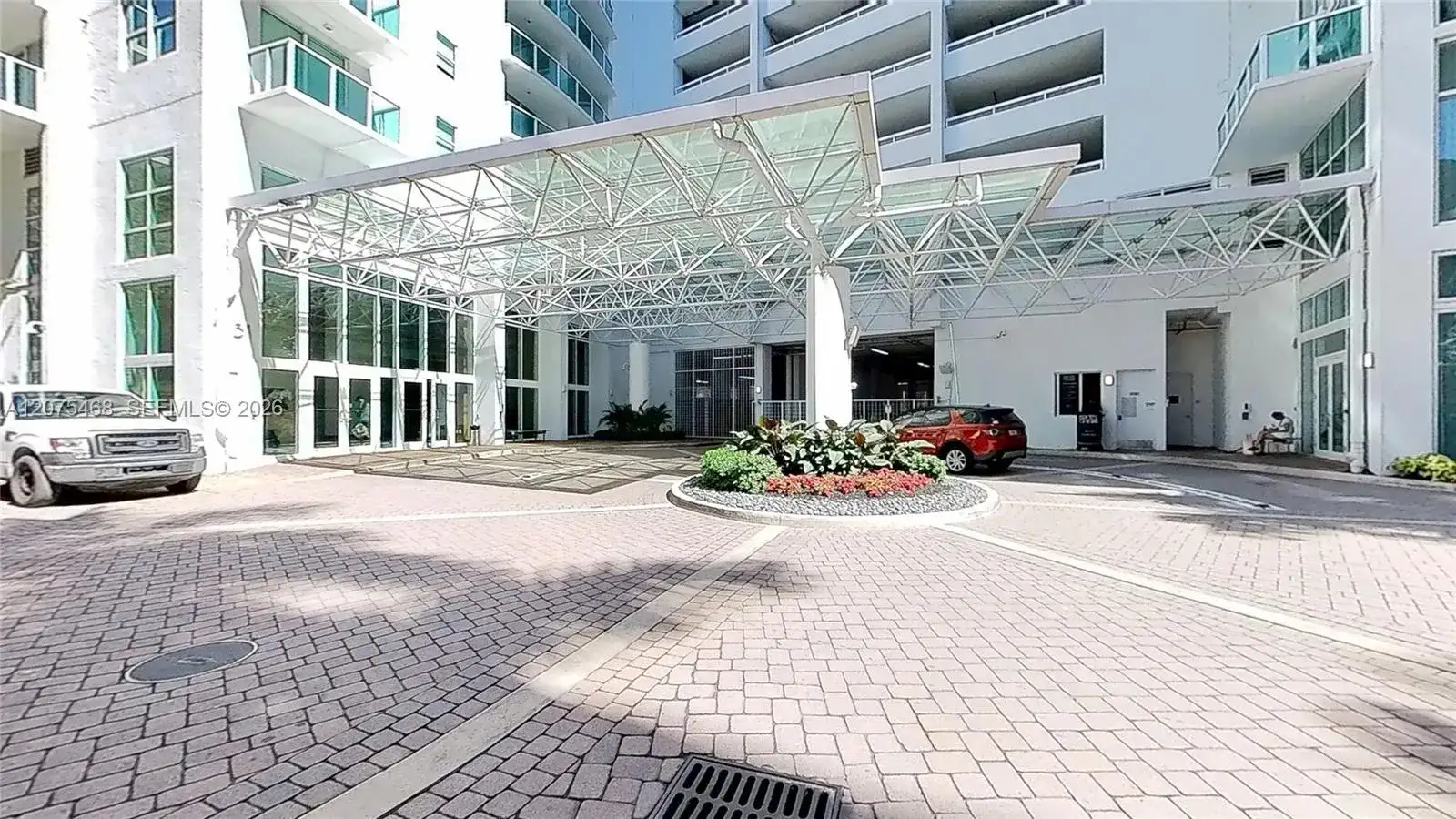 31 SE 5th St # 4212, Miami FL 33131 photo 2