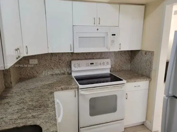 7441 Wayne Ave # 3O, Miami Beach FL 33141 photo 2