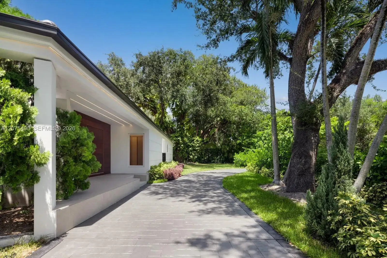 8150 Old Cutler Rd, Coral Gables FL 33143 photo 2