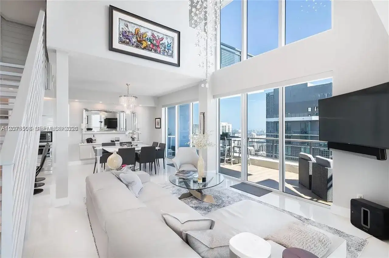 60 SW 13th St # 5210, Miami FL 33130 photo 3