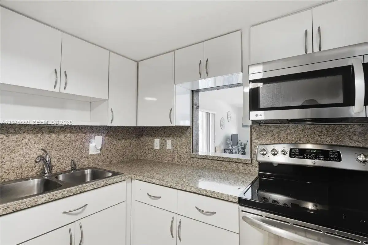 3105 NE 28th St # 1B, Fort Lauderdale FL 33308 photo 3