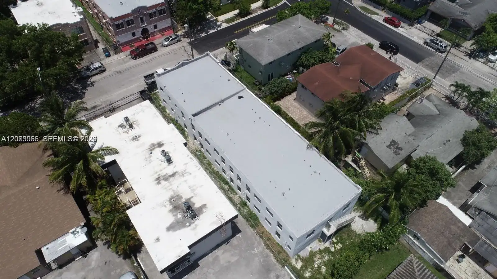 1020 SW 2nd St, Miami FL 33130 photo 5