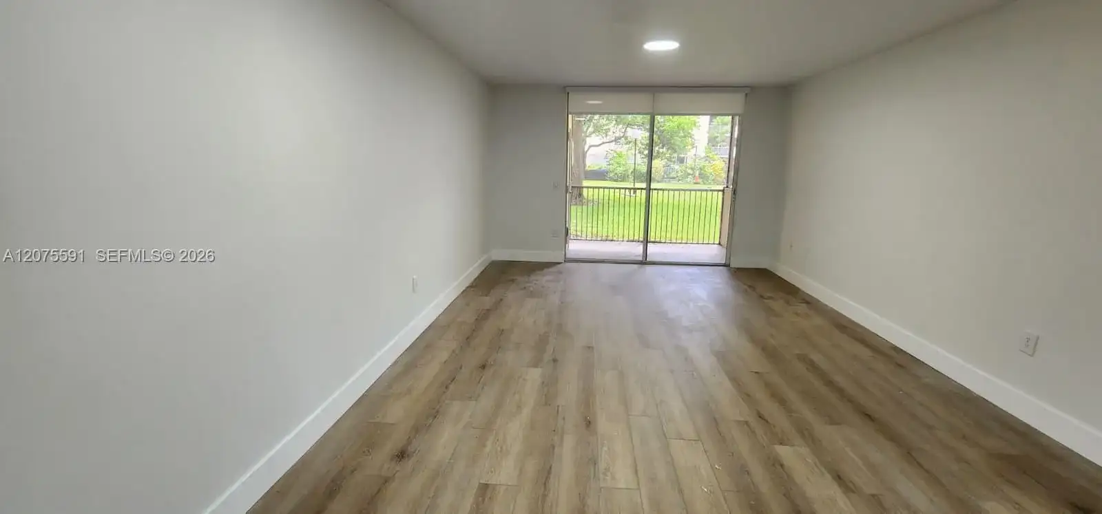 8363 Lake Dr # 108, Doral FL 33166 photo 4