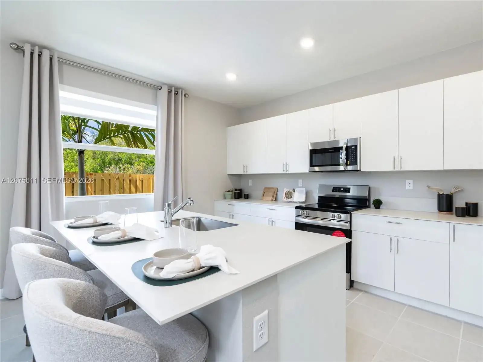 27307 SW 159 CT, Miami FL 33031 photo 5