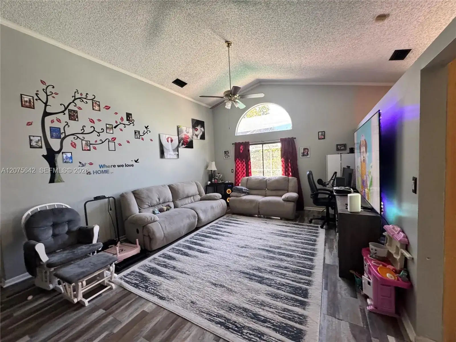 840 W Palm Run Dr, North Lauderdale FL 33068 photo 3