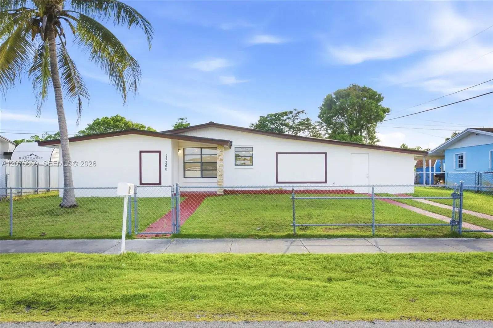 17360 SW 121st Ave, Miami FL 33177 photo 2