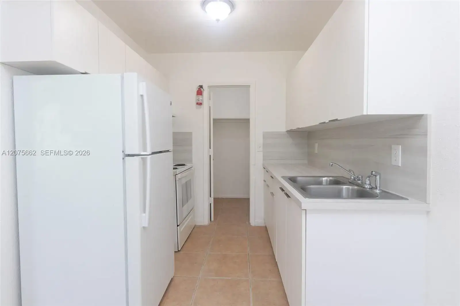 831 NW 1st Ave # 2, Fort Lauderdale FL 33311 photo 4
