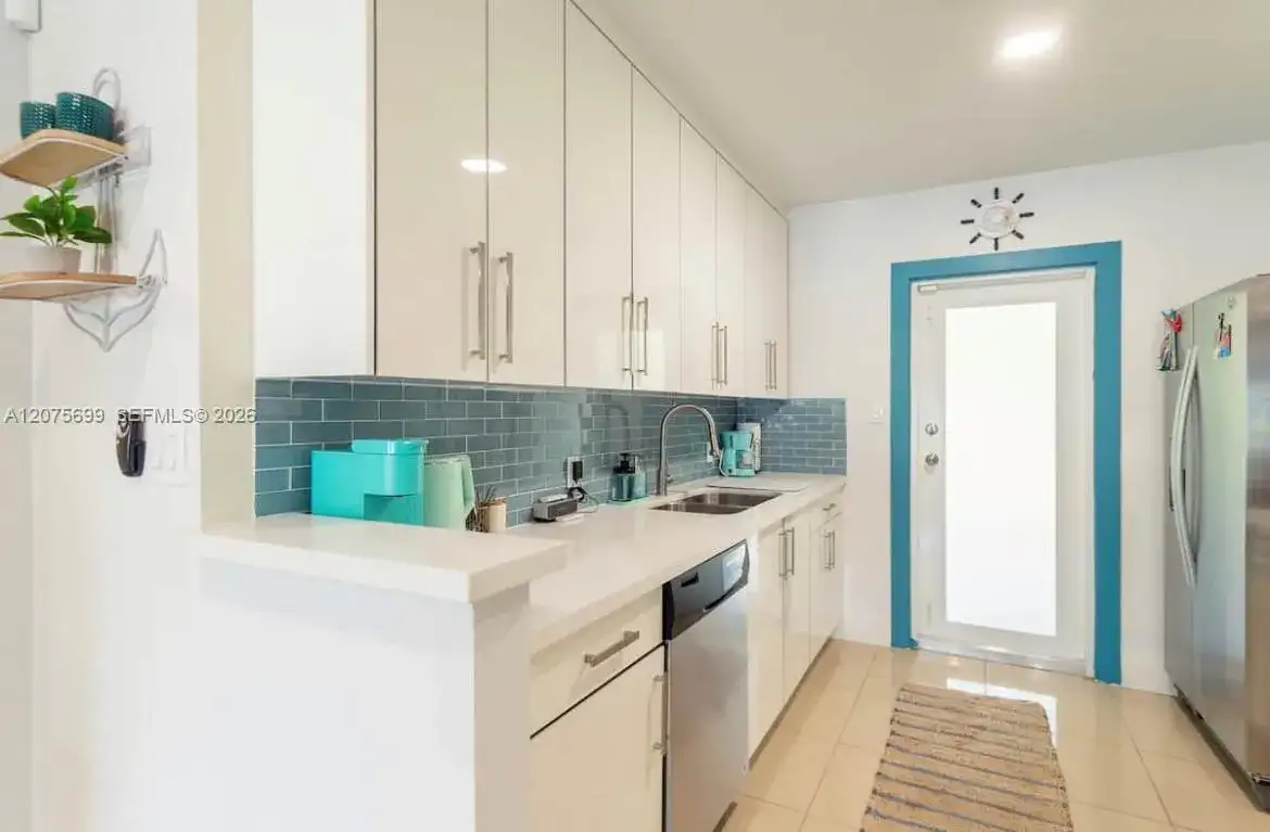 1243 NW 3rd Ave, Fort Lauderdale FL 33311 photo 5