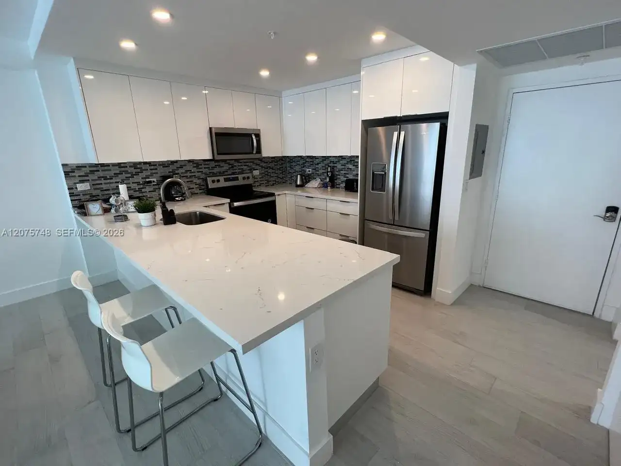 5601 Collins Ave # 412A, Miami Beach FL 33140 photo 2