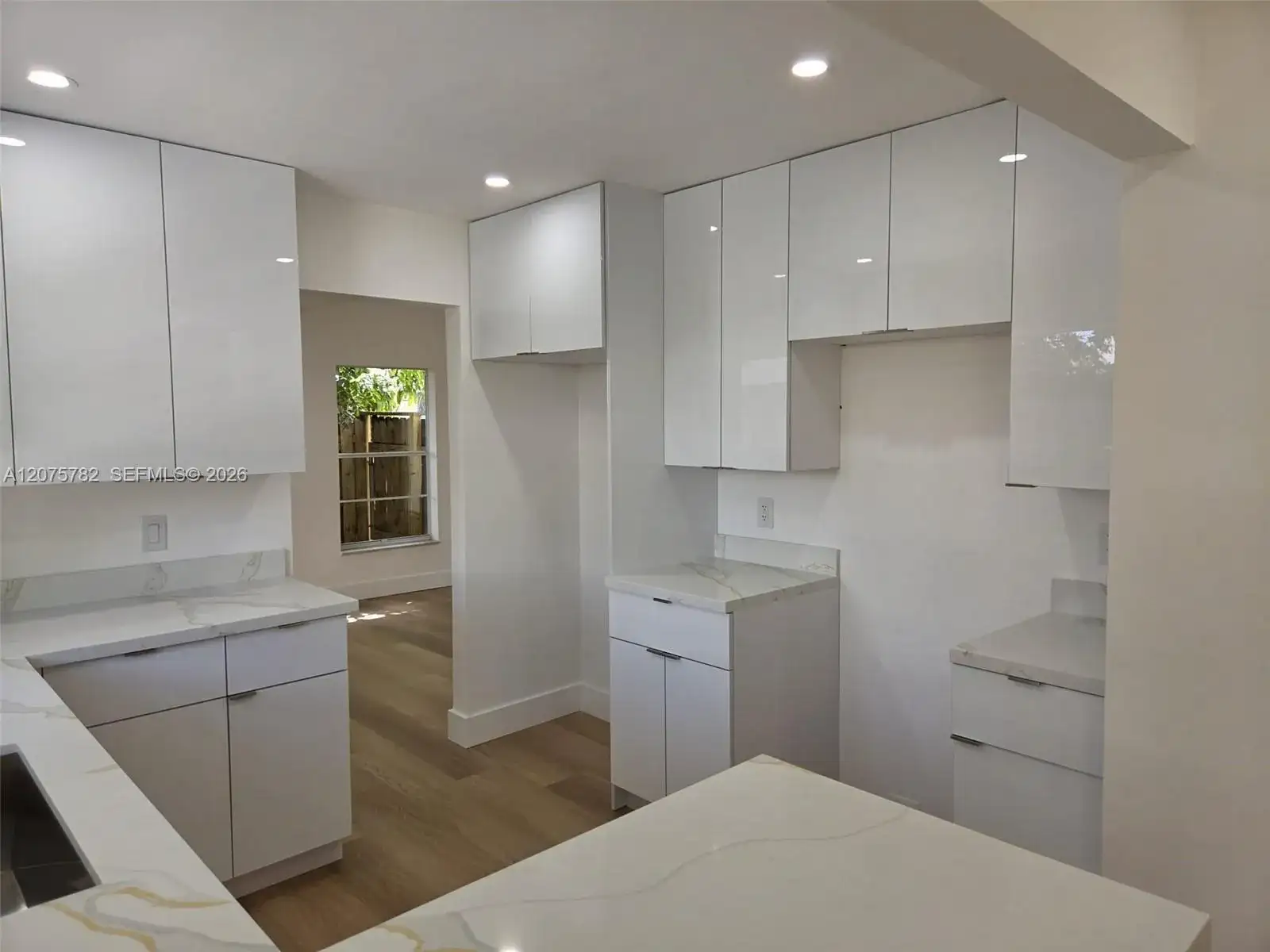 7389 NW 48th Pl, Lauderhill FL 33319 photo 4