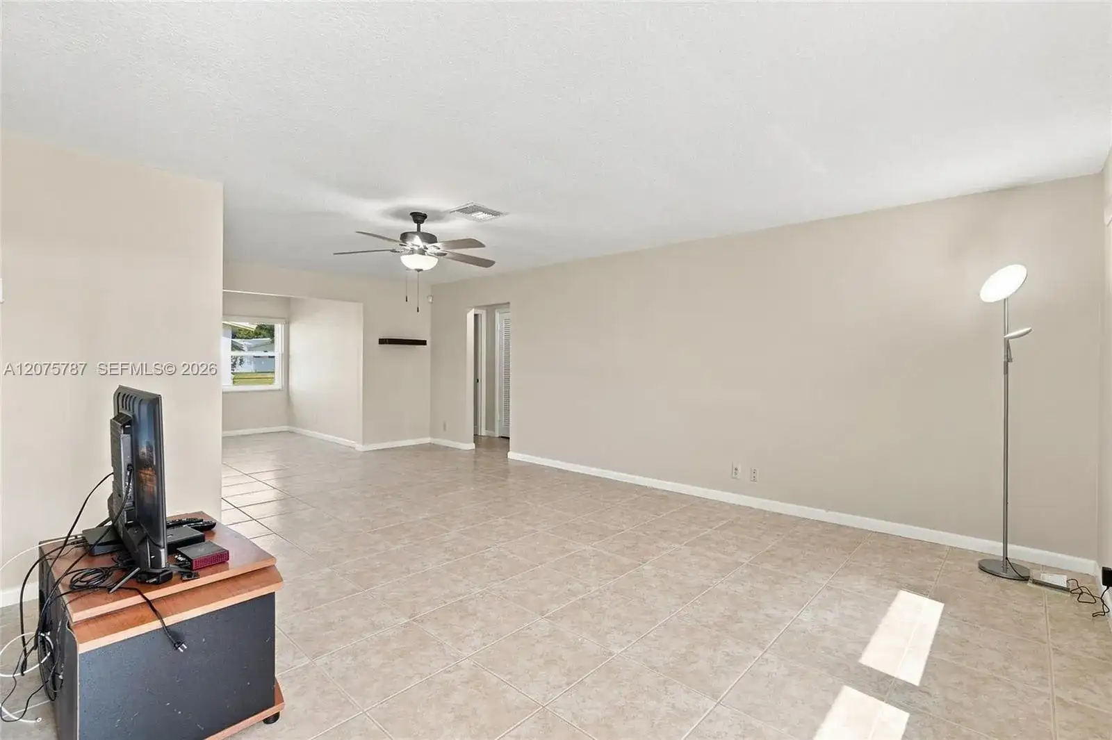 1431 NW 85th Way, Plantation FL 33322 photo 5