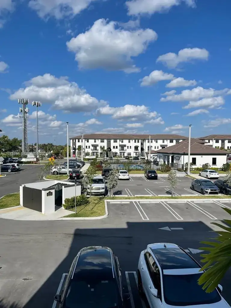 15520 SW 136th St # 210, Miami FL 33196 photo 4