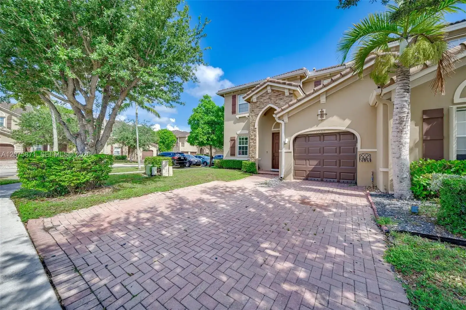 15335 SW 9th Way # 15335, Miami FL 33194 photo 2