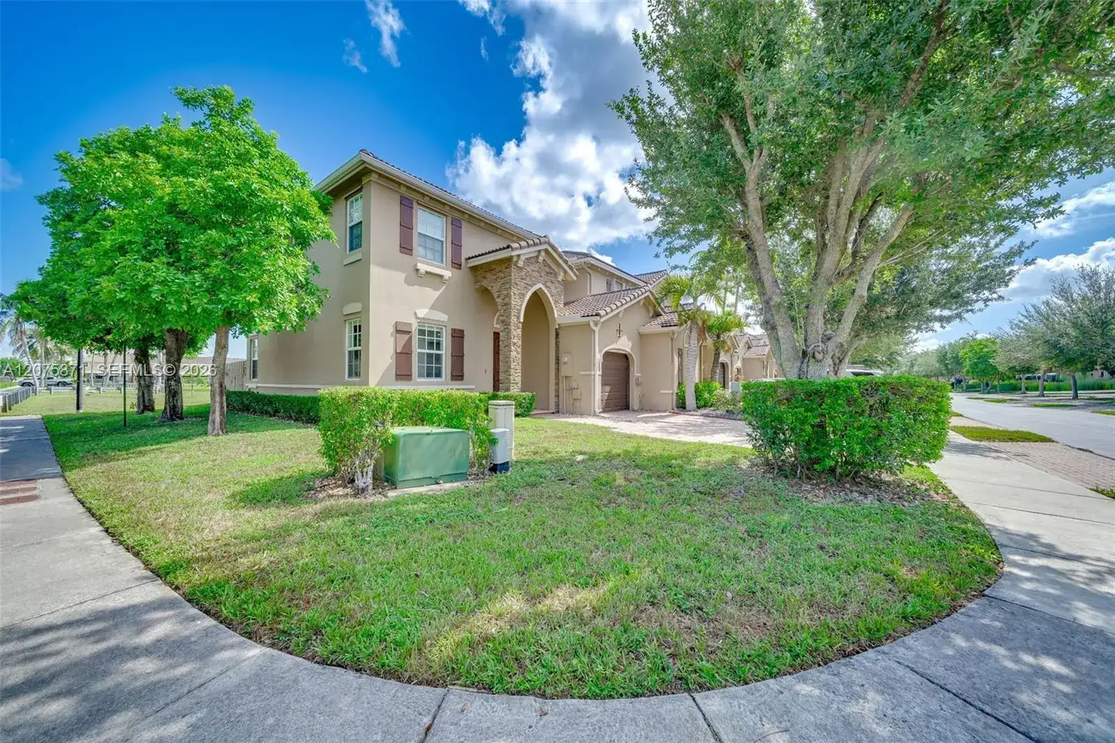 15335 SW 9th Way # 15335, Miami FL 33194 photo 3