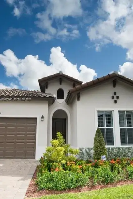 14920 SW 175th St, Miami FL 33187 photo 2