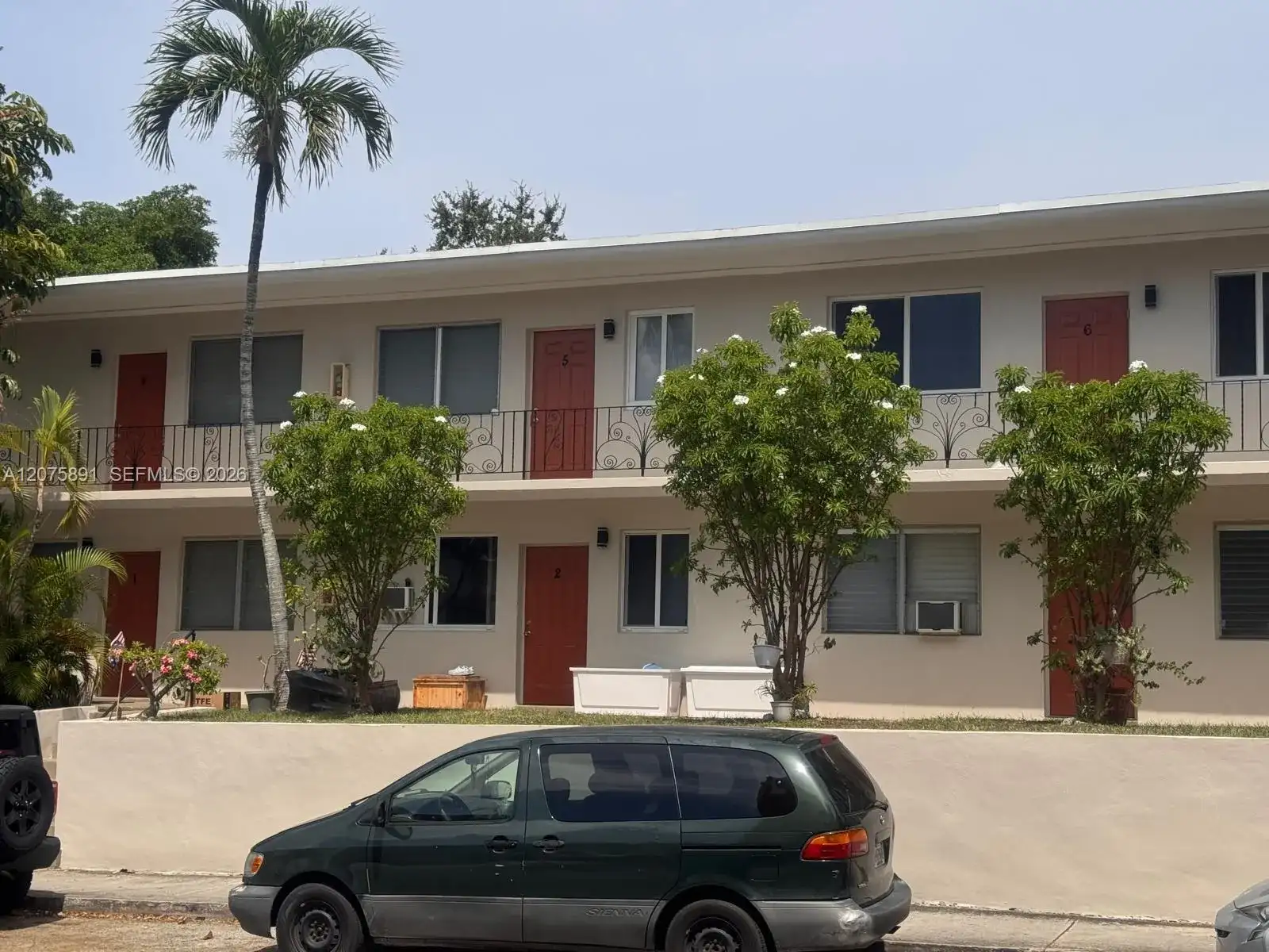 435 SW 5th Ave # 1, Miami FL 33130 photo 4