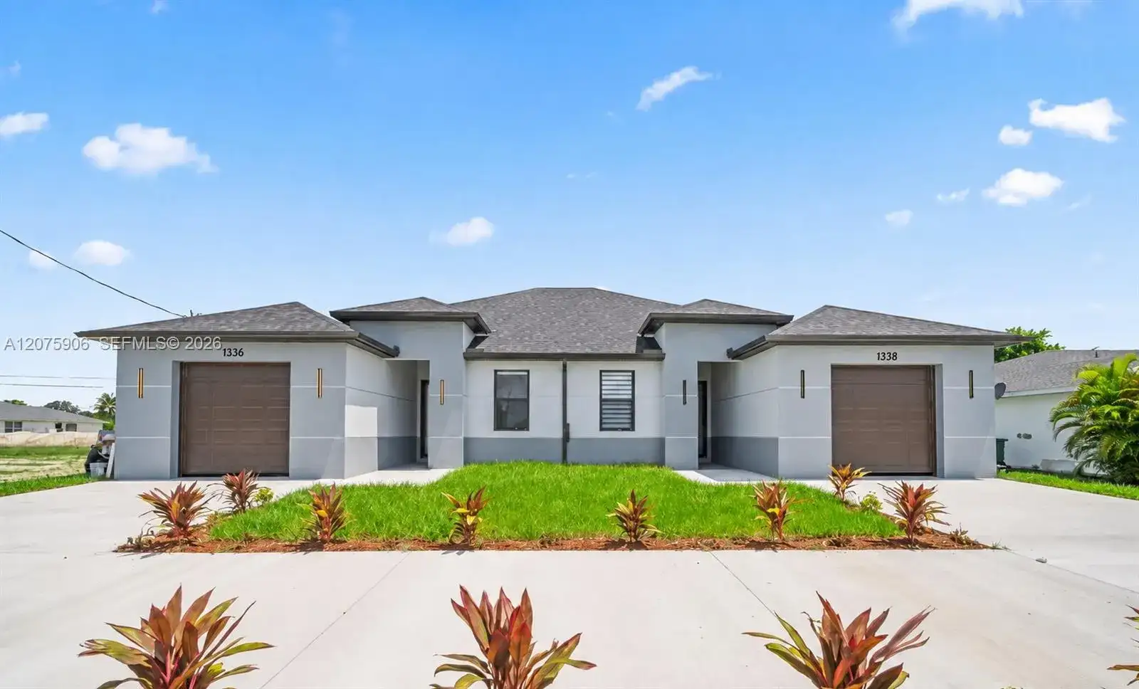 1336/1338 Diplomat Pkwy E, Cape Coral FL 33909 photo 4