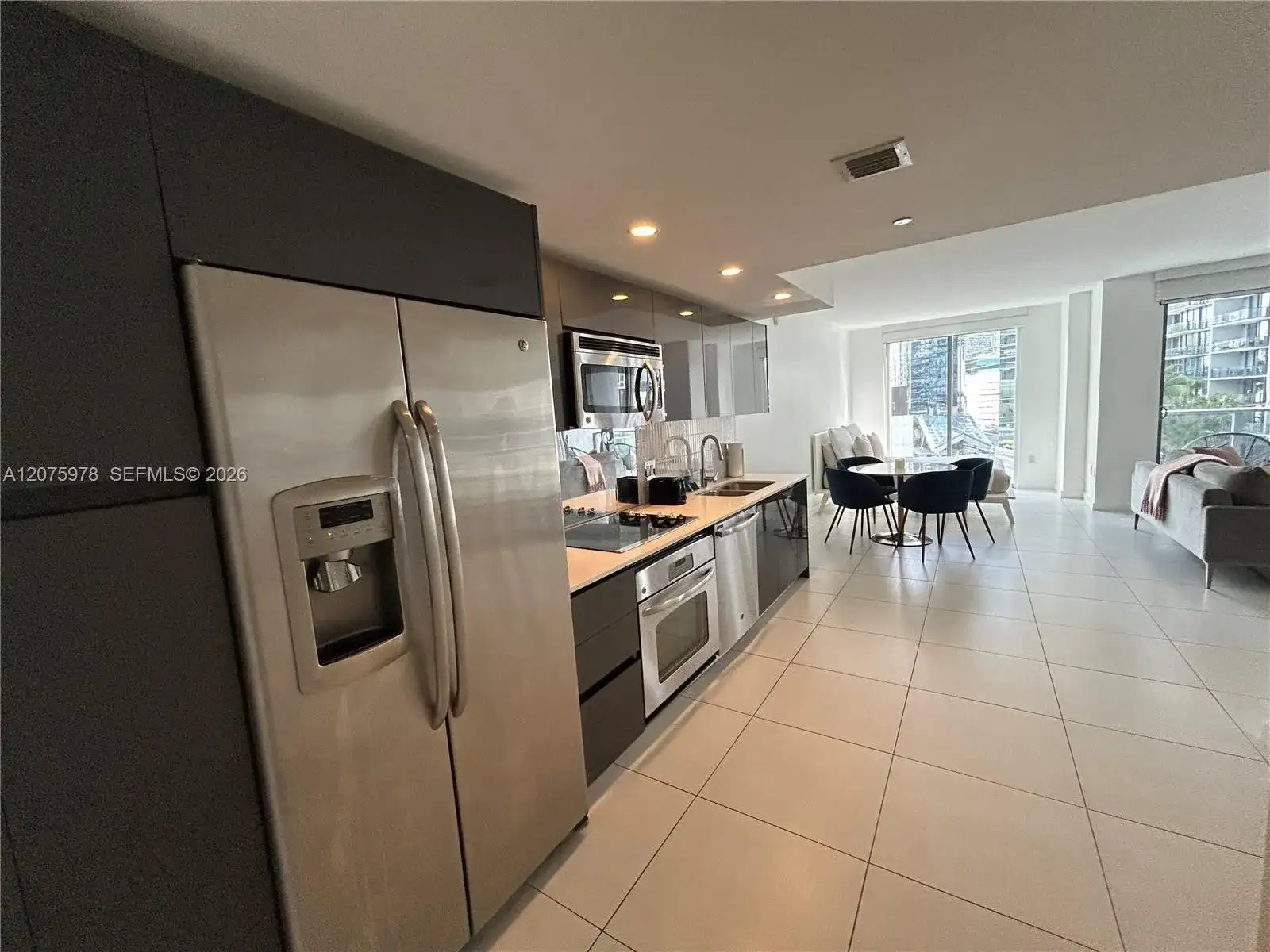 31 SE 6th St # 1703, Miami FL 33131 photo 3