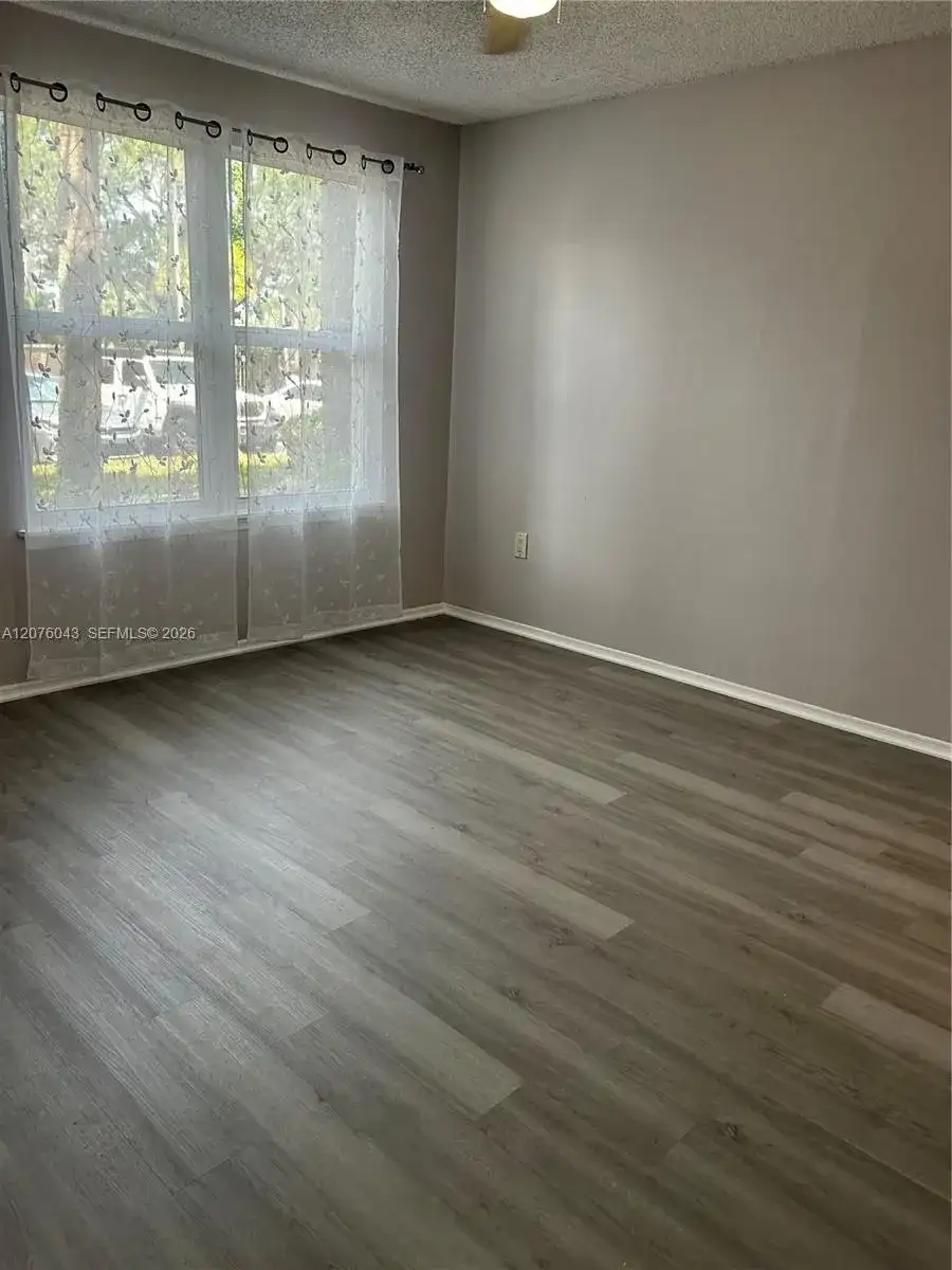 2311 N Congress Ave # 15, Boynton Beach FL 33426 photo 4