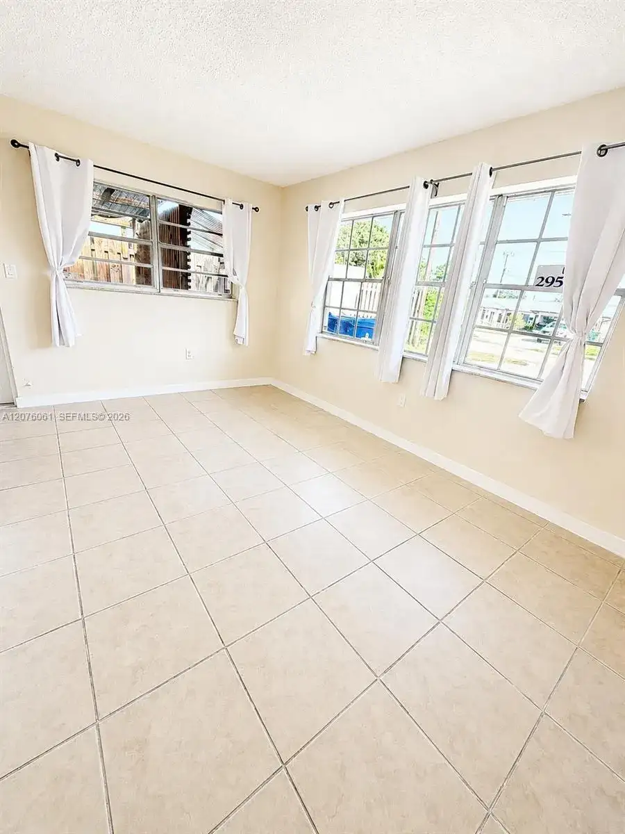1711 NE 56th St # 5, Fort Lauderdale FL 33334 photo 3