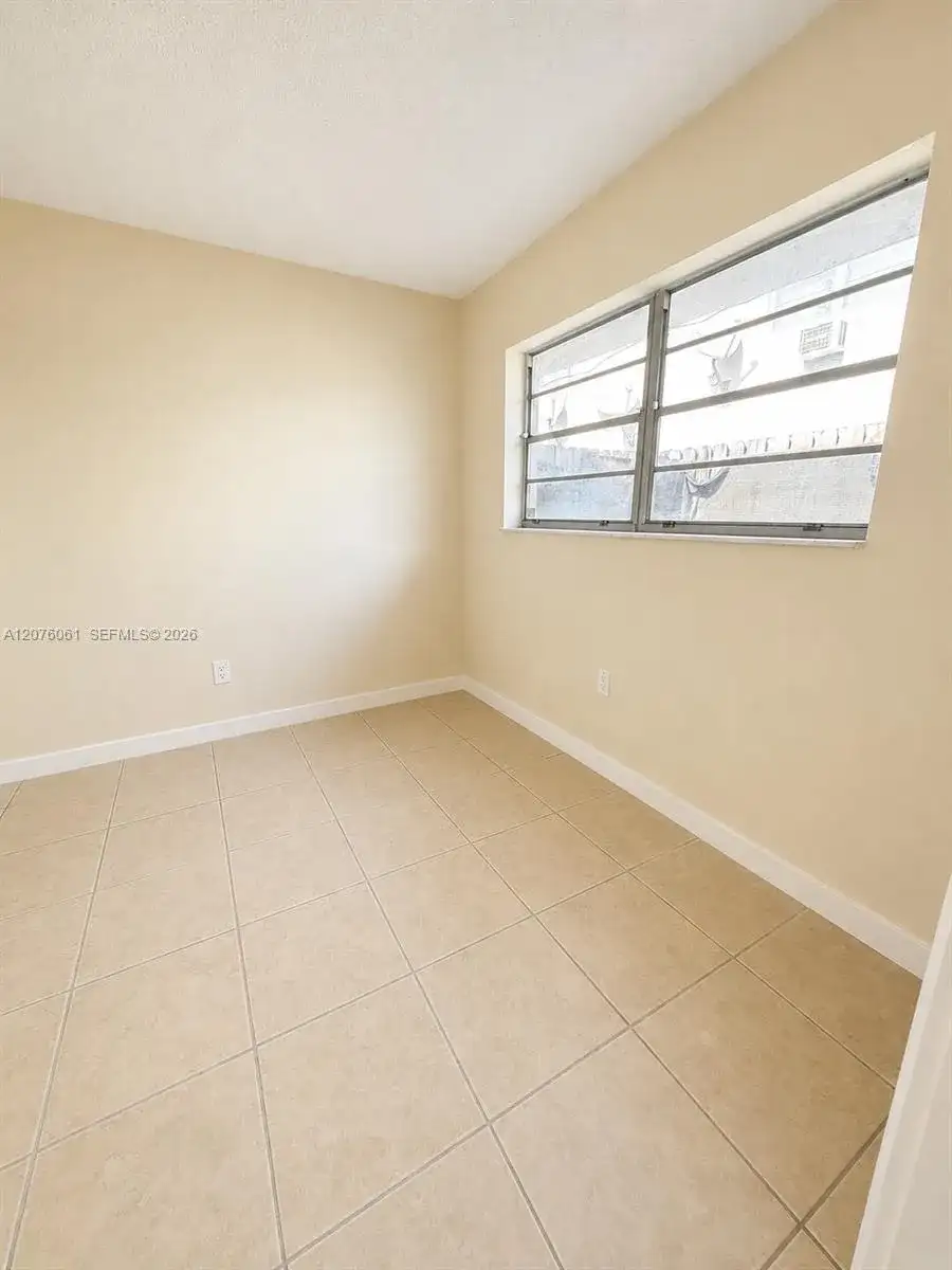 1711 NE 56th St # 5, Fort Lauderdale FL 33334 photo 5