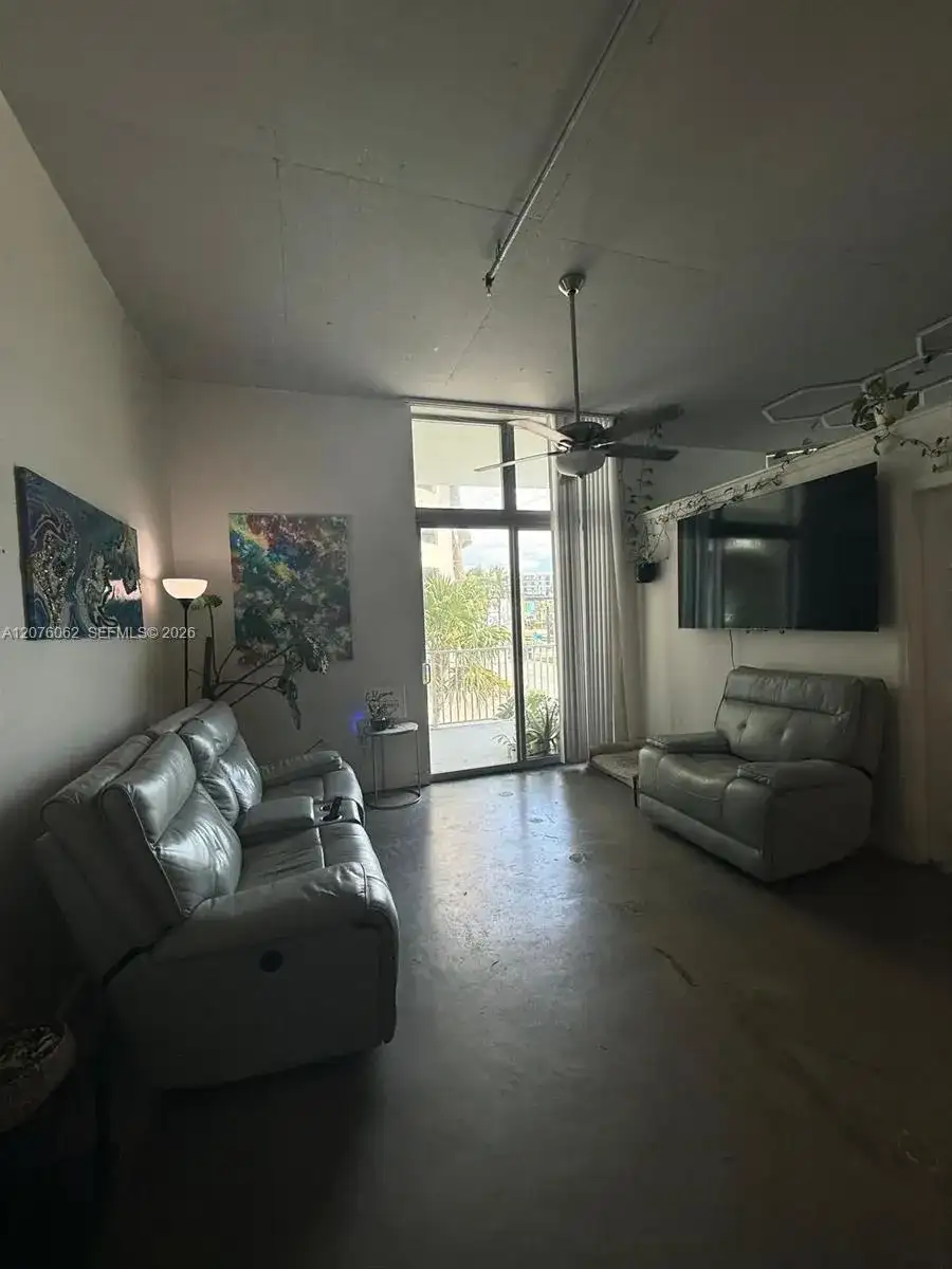 2100 Van Buren St # 216, Hollywood FL 33020 photo 2
