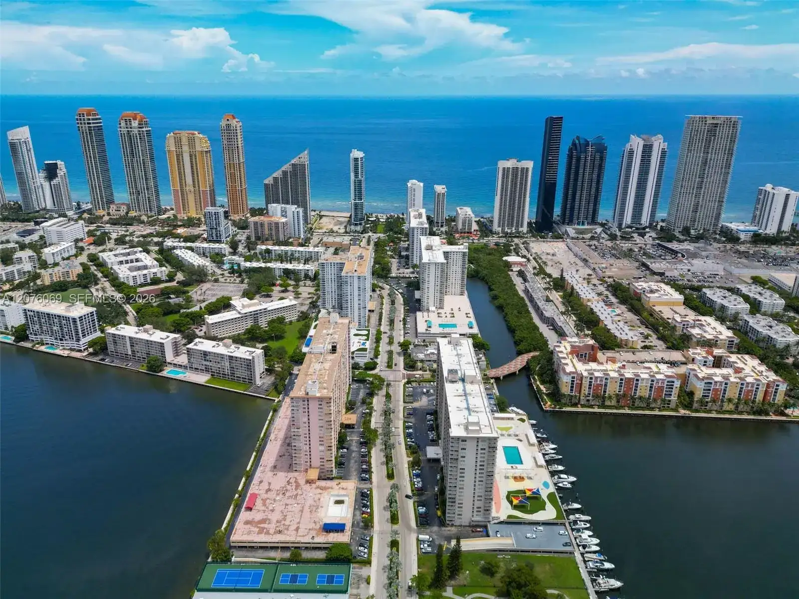 250 174th St # 2304, Sunny Isles Beach FL 33160 photo 3