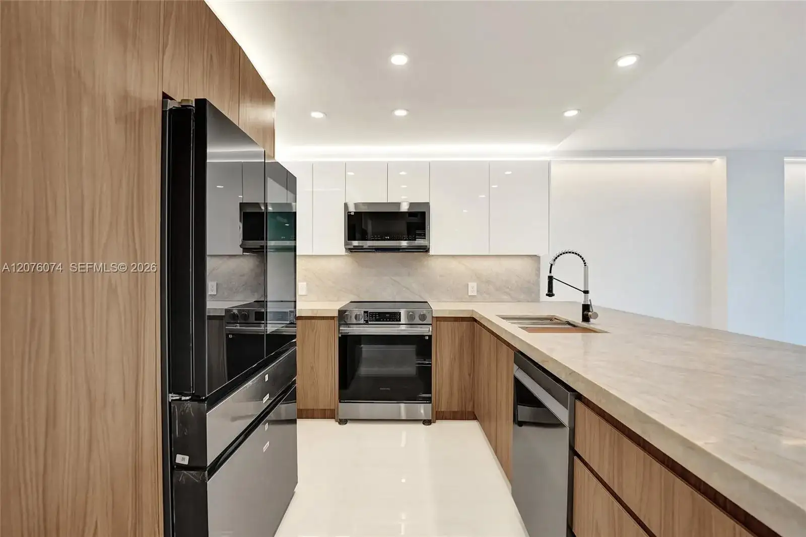 1400 S Ocean Dr # 1205, Hollywood FL 33019 photo 3