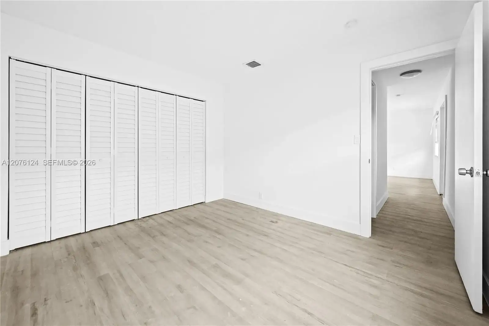 1022 NW 6th Ave, Fort Lauderdale FL 33311 photo 2