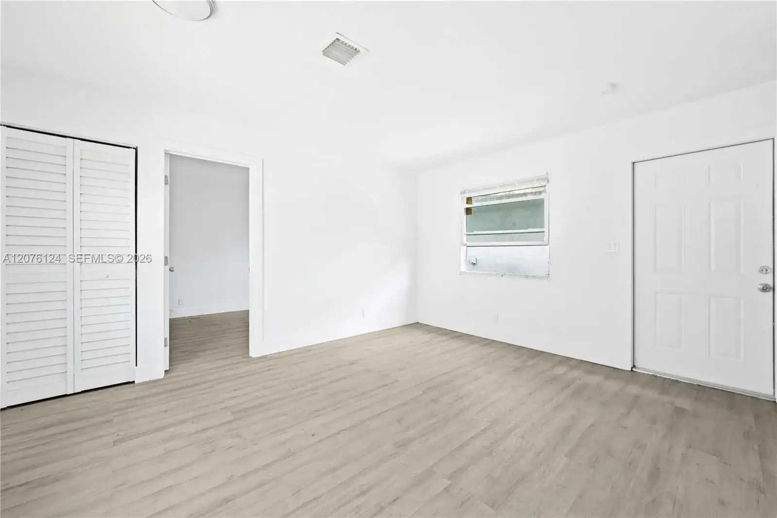 1022 NW 6th Ave, Fort Lauderdale FL 33311 photo 3