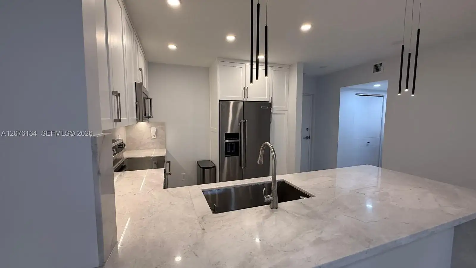7840 Camino Real # 405, Miami FL 33143 photo 2