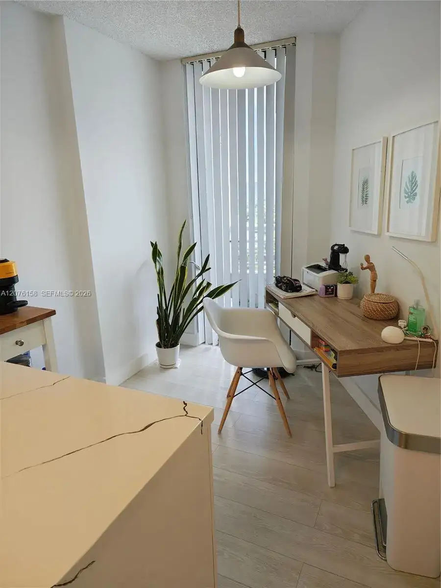 3300 NE 192nd St # 1710, Aventura FL 33180 photo 3