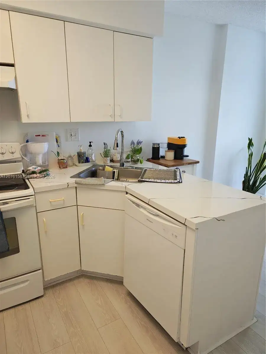 3300 NE 192nd St # 1710, Aventura FL 33180 photo 5