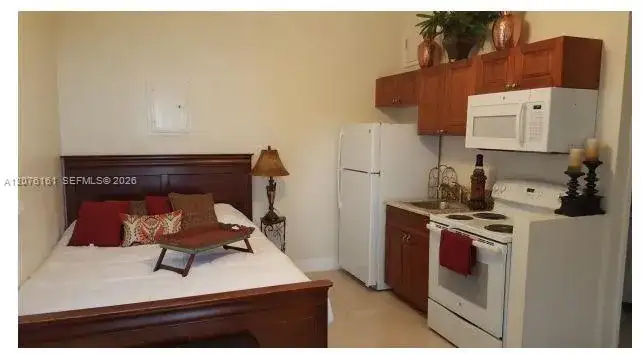 513 SW 6th Ave # 6, Homestead FL 33030 photo 5