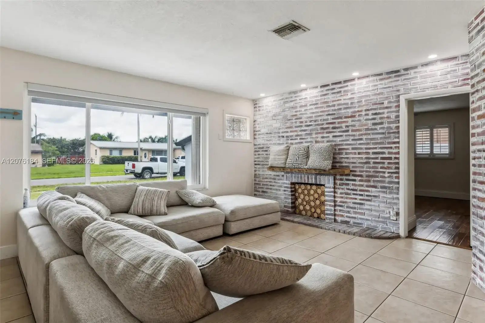 6931 SW 2nd St # 0, Pembroke Pines FL 33023 photo 3