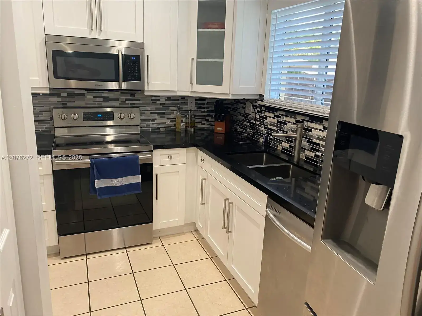 2529 NE 41st Ter, Homestead FL 33033 photo 5