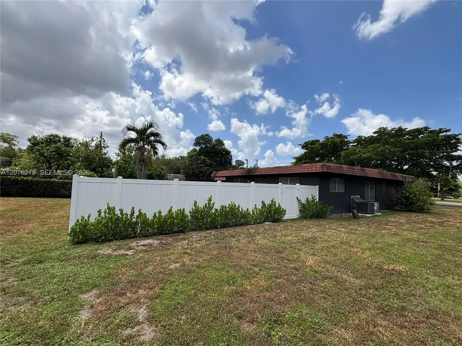 10 SW 46th Ave, Plantation FL 33317 photo 4