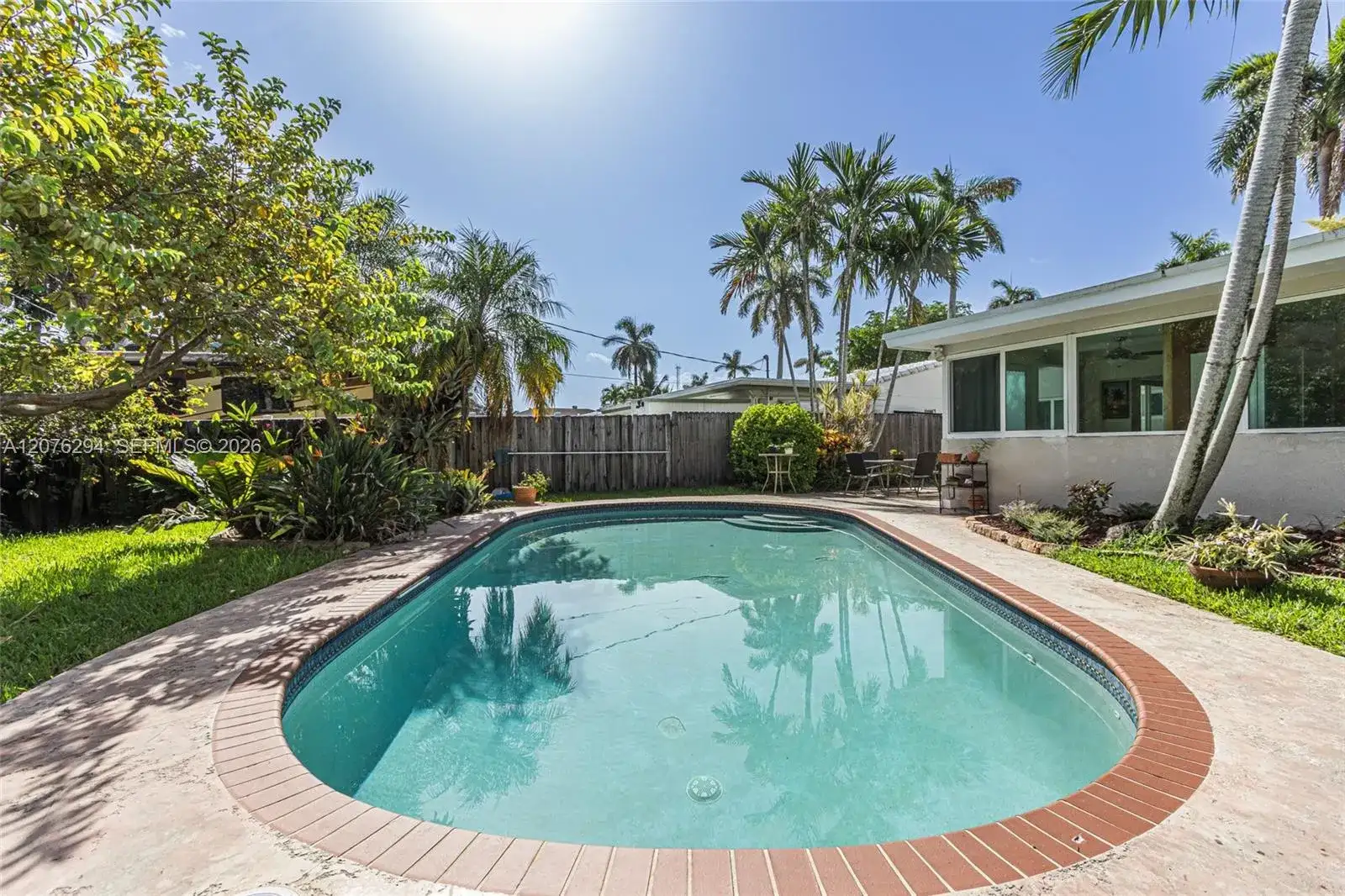 1523 Liberty St, Hollywood FL 33020 photo 3