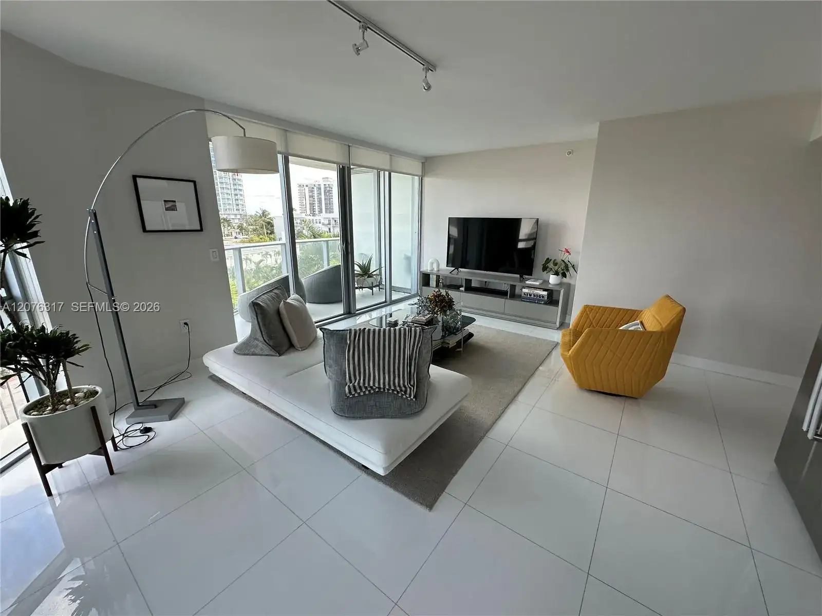6620 Indian Creek Dr # 505, Miami Beach FL 33141 photo 3