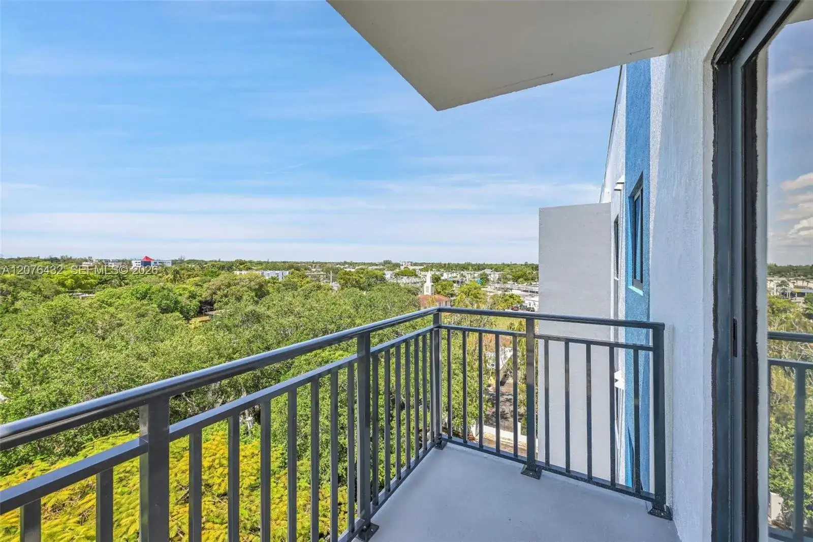 840 NE 130th St # 508, North Miami FL 33161 photo 2