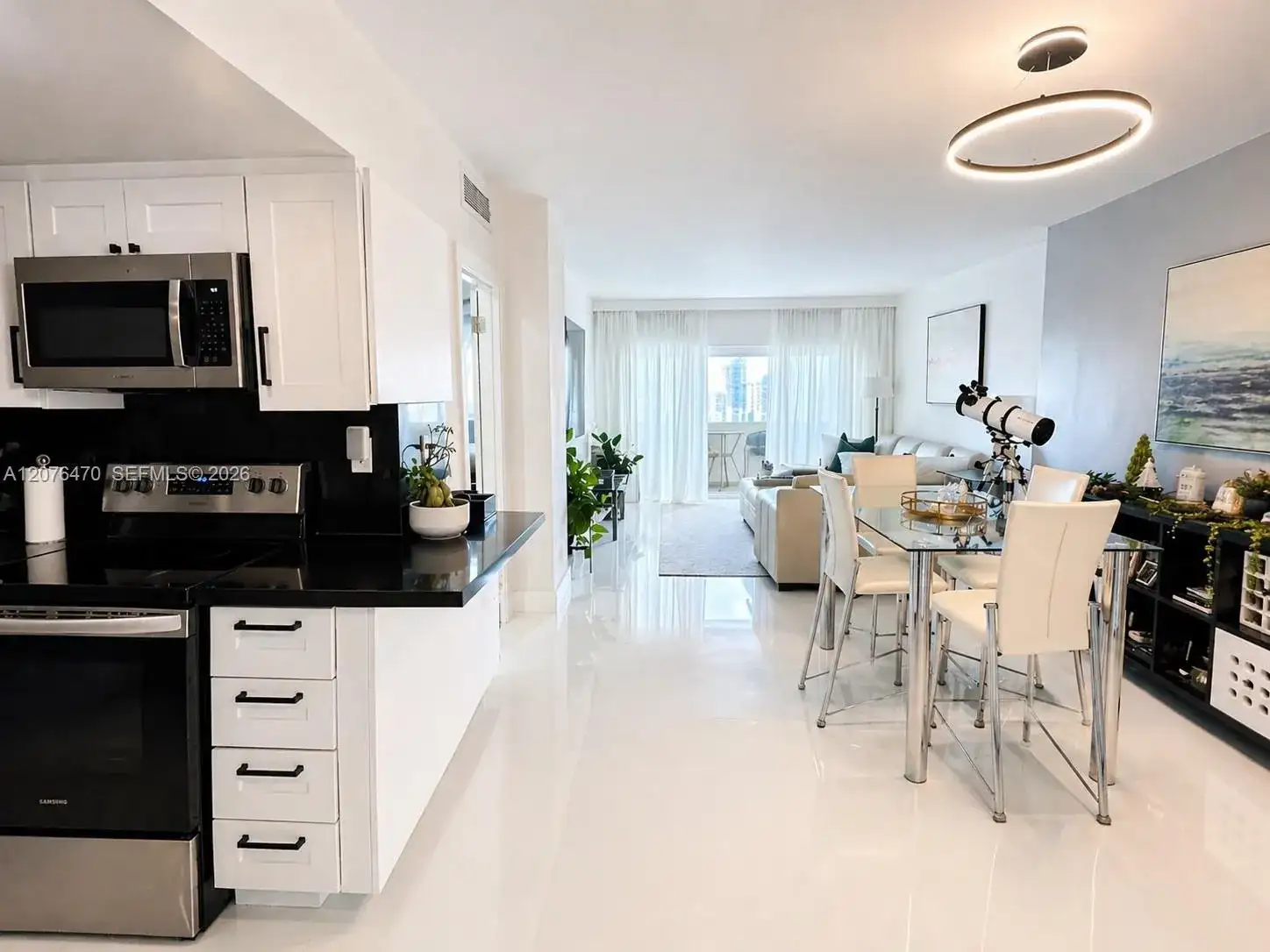 300 Bayview Dr, Sunny Isles Beach FL 33160 photo 2
