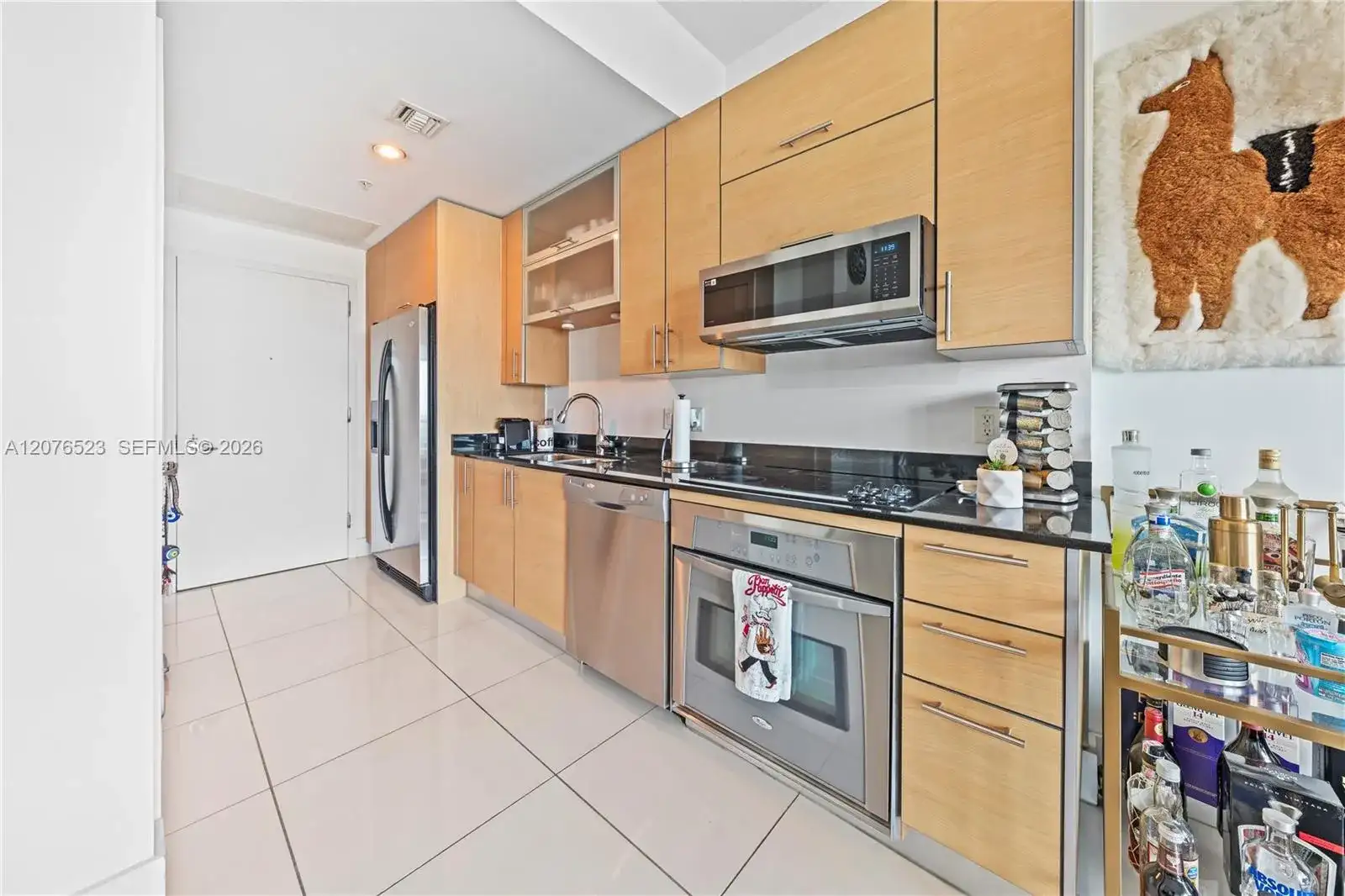 60 SW 13th St # 2403, Miami FL 33130 photo 3