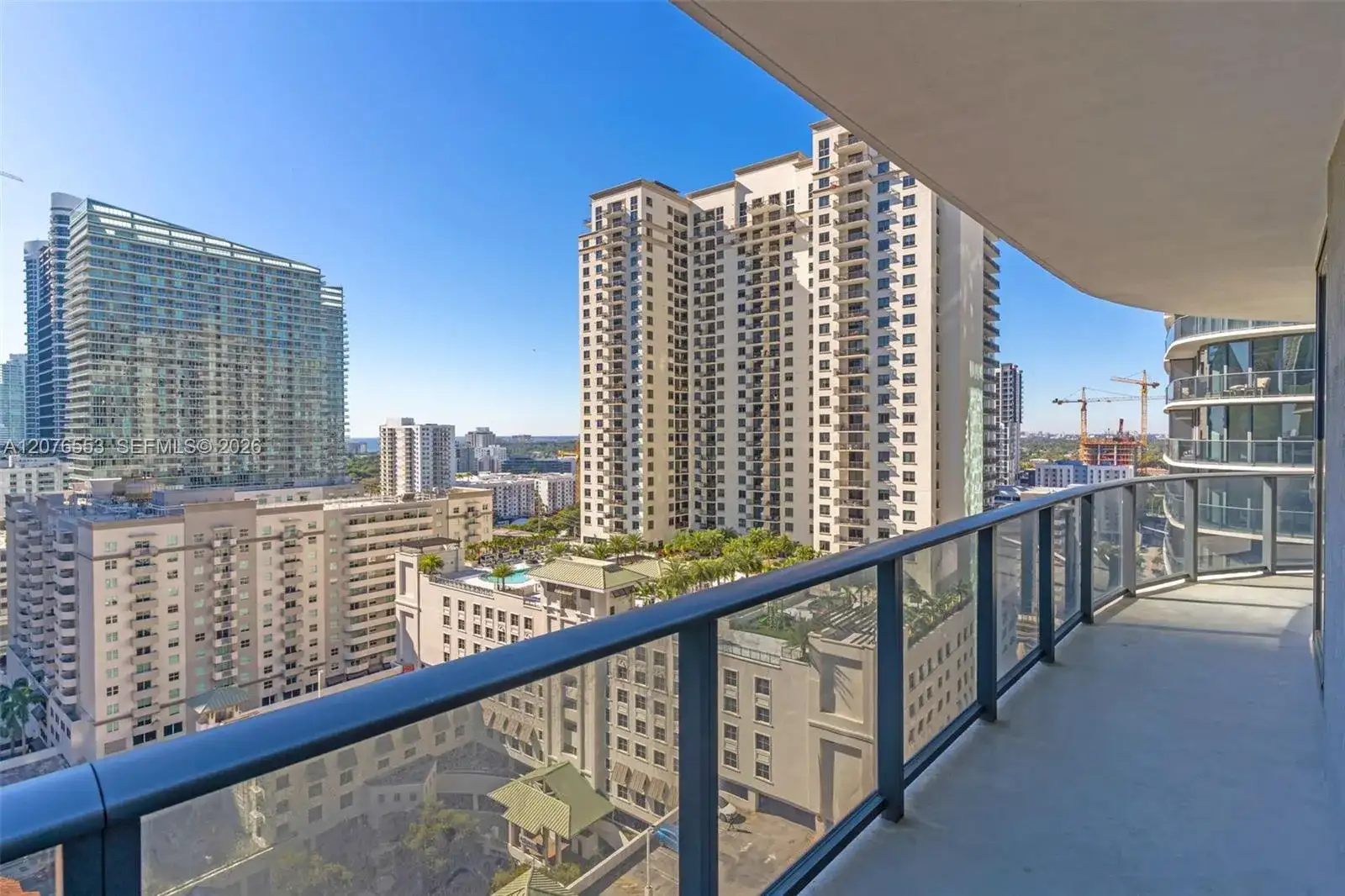 45 SW 9th St # 1706, Miami FL 33130 photo 3
