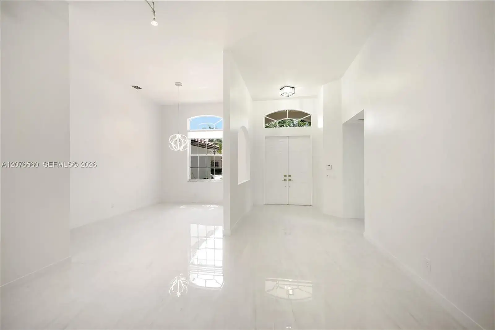 2527 Jardin Dr # 2527, Weston FL 33327 photo 5