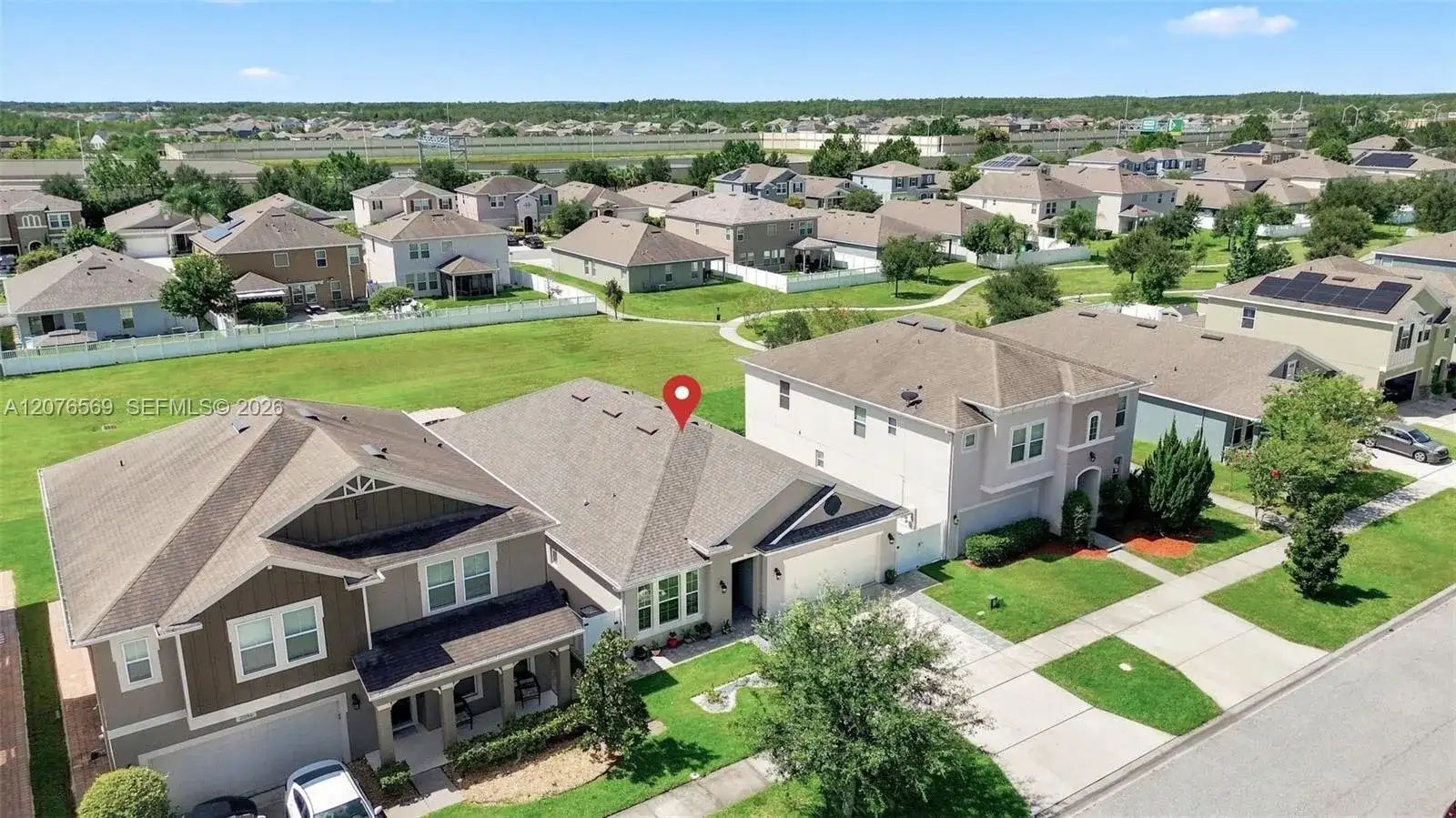 2050 Beacon Landing Circle, Orlando FL 32824 photo 3